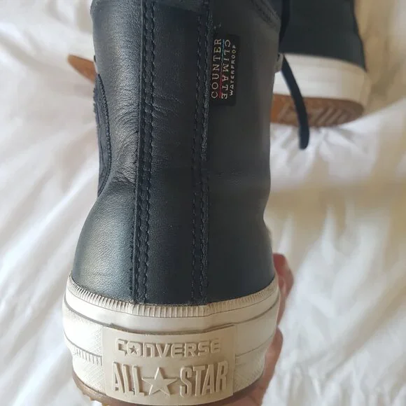 Waterproof Converse size 8 (women) - Picture 3 of 6